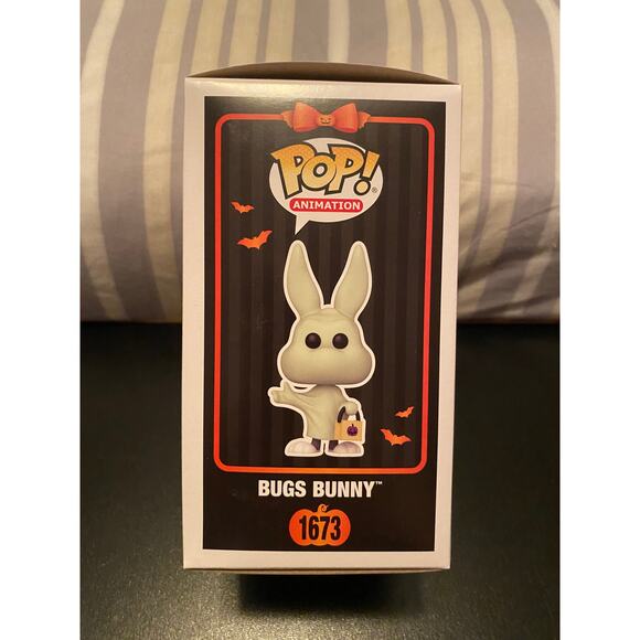 Funko Pop Animation:  Looney Tunes - Bugs Bunny - Picture 4 of 6